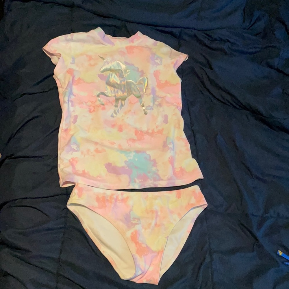 Girls two piece swim suite